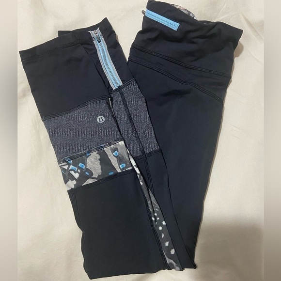 Lululemon Run The World 7/8 Tight - Picture 9 of 14